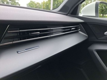 Audi A3 8Y Sportback Facelifting 1.5 35 TFSI 150KM 2025 Audi A3 Sportback 35TFSI 150KM Advanced Stronic AppConnectLampyLEDKameraCo, zdjęcie 16