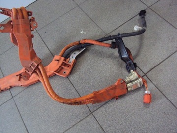 INSTALACE PROUDOVÁ LEXUS IS 300H 2.5 HYBRID 13-