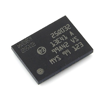 [10szt] N25Q032A13E1241F Flash Memory 32MBit
