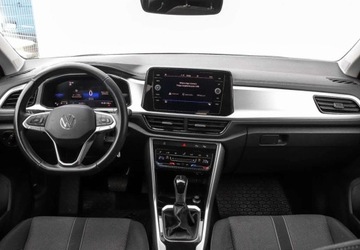 Volkswagen T-Roc I SUV Facelifting 1.5 TSI ACT 150KM 2022 Volkswagen T-Roc 1.5TSI 140KM DSG, Life, Pakiet Zimowy, Pakiet Komfort, Ap, zdjęcie 14