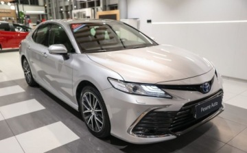 Toyota Camry IX Sedan 2.5 Hybrid Dynamic Force 218KM 2023 Toyota Camry 2.5 Hybrid Executive CVT Oferta Dealera Gwarancja 2.5 Hybryda, zdjęcie 2