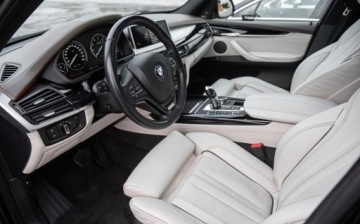 BMW X5 F15 SUV xDrive40e 313KM 2016 BMW X5 40e 313KM INDYVIDUAL Skora Pano Navi Full Serwis Gwarancija, zdjęcie 15