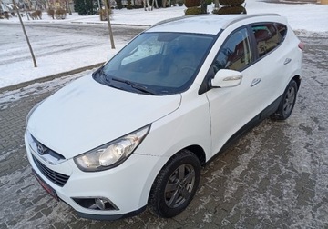 Hyundai ix35 SUV R 2.0 CRDi 136KM 2010 Hyundai ix35 Zarejestrowany - 2,0 - 136 KM 2.0 Diesel 136KM, zdjęcie 4