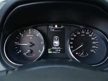 Nissan Qashqai II Crossover 1.6 dCi 130KM 2017 Nissan Qashqai 1.6 dCi, Automat, Skóra, Navi, zdjęcie 10