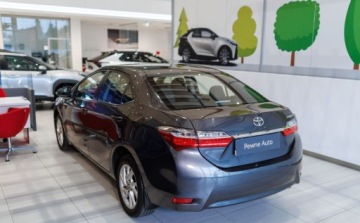 Toyota Corolla XI Sedan Facelifting 1,6 Valvematic 132KM 2017 Toyota Corolla 1.6 Premium EU6 1.6 Benzyna 132KM, zdjęcie 10