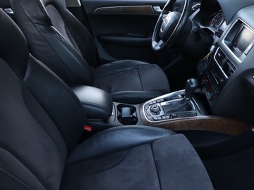 Audi Q5 I SUV 2.0 TDI 170KM 2010 Audi Q5 2.0 TDI, Salon Polska, 167 KM, 4X4, zdjęcie 8