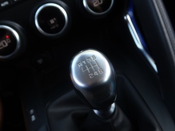 Jaguar E-Pace SUV 2.0 i4D 150KM 2018 Jaguar E-Pace D150, Salon Polska, Serwis ASO, zdjęcie 16