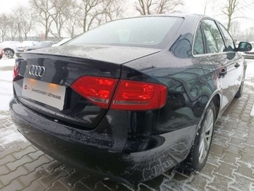 Audi A4 B8 Limousine 1.8 TFSI 160KM 2009 Audi A4 Limousine Audi A4 Limousine 1.8 benzyna 160KM Podgrzewane Fotele A, zdjęcie 8
