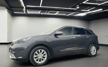 Kia Niro I Crossover 1.6 GDi Hybrid 141KM 2017 Kia Niro Bezwypadkowe, FV23, XL, KredytowanieLeasing gwarancja 12m, Plug-in, zdjęcie 4