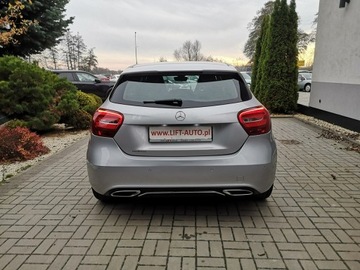 Mercedes Klasa A W176 Hatchback 5d Facelifting 180 122KM 2017 Mercedes A 180 1,6 16v 122KM Klimatronik Navigacja, zdjęcie 6