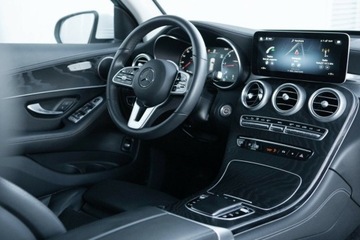 Mercedes GLC C253 SUV Facelifting 2.0 200d 163KM 2020 Mercedes-Benz GLC 200d 4Matic Salon PL Autotrade Mercedes-Benz 2.0, zdjęcie 24