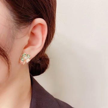 СЕРЬГИ-КОРОНА ЖЕНСКАЯ МОДА ЧЕТЫРЕ ЛИСТЯКА