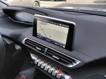 Peugeot 3008 II Crossover 1.2 PureTech 130KM 2019 Peugeot 3008 Full LED Navi Kamera Klimatronik Sensor 1.2 Benzyna 130KM, zdjęcie 16