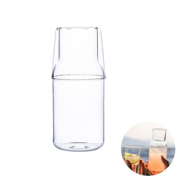 SZKLANY DZBAN DZBANEK KARAFKA NA WODĘ NAPÓJ500ML