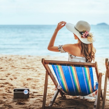 AKAI PR006A-471U СЕТЕВОЕ-АККУМУЛЯТОРНОЕ РАДИО