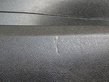 ОБИВКА БОКОВОЙ ДВЕРИ ЛЕВАЯ ПЕРЕДНЯЯ RENAULT MEGANE III HB 809010639R