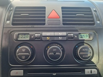 Volkswagen Touran I 2.0 TDI 140KM 2005 Volkswagen Touran 2.0 TDI 136 KM, Automat DSG,, zdjęcie 15