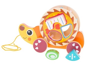 Деревянный сортер на веревочке, мобильный ежик, интерактивная игрушка.