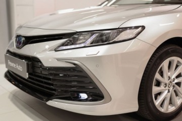 Toyota Camry IX Sedan 2.5 Hybrid Dynamic Force 218KM 2023 Toyota Camry 2.5 Hybrid Comfort Business CVT 2.5 Hybryda 218KM, zdjęcie 24