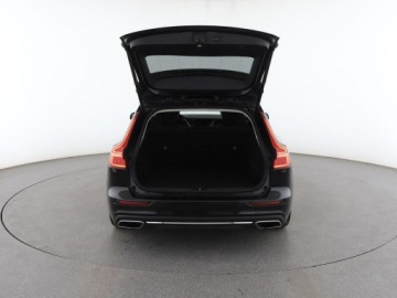 Volvo V60 II  Kombi 2.0 T5 250KM 2019 Volvo V60 Inscription T5 automat skóra navi, zdjęcie 18