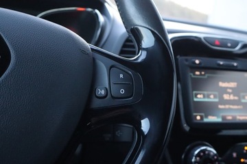 Renault Captur I Crossover 1.2 ENERGY TCe 118KM 2017 Renault Captur 1.2 TCe, Salon Polska, zdjęcie 18