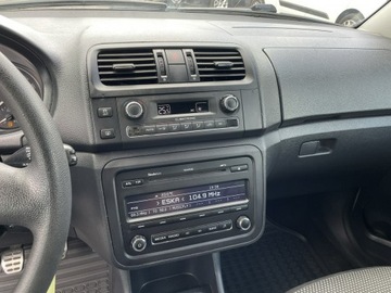 Skoda Roomster 2012 Škoda Roomster Skoda Roomster 1.6-16V Scout Klima, zdjęcie 4