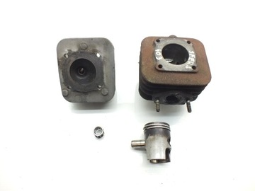 Cylinder Z Tłokiem Piaggio Sfera 50