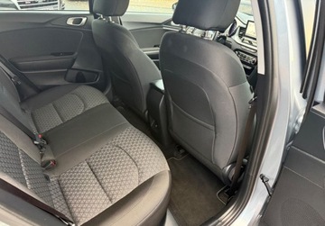 Kia Ceed III Hatchback Facelifting  1.5 T-GDI 140KM 2025 Kia Ceed 1.5 T-gdi AUTOMAT Navi Kamera 12.500 km 1.5 Benzyna 140KM, zdjęcie 10