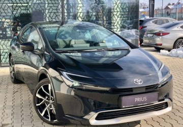 Toyota Prius V (XW60) 2.0  Hybrid Dynamic Force Plug-in 223KM 2023 Toyota Prius Prius Rej. 2024 Prestige FV23 Salon PL Serwis ASO 1 wl., zdjęcie 6