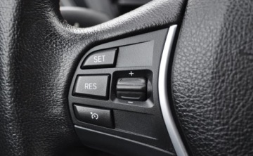 BMW Seria 1 F20-F21 Hatchback 5d 116i 136KM 2012 BMW Seria 1 SPORT Benzyna Nawigacja 1.6 Benzyna 136KM, zdjęcie 23