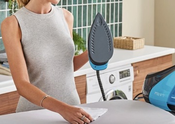 Парогенератор Morphy Richards SteamPro 3000W, паровая станция, утюг