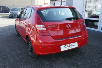 Hyundai i30 I Hatchback 1.4 109KM 2010 Hyundai i30 zarejestrowany, ubezpieczony, zdjęcie 6