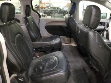 Chrysler Pacifica II 2020 Chrysler Pacifica Chrysler Pacifica Touring L FWD 3.6 Benzyna 287KM, zdjęcie 8