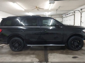 Ford Expedition III 2022 Ford Expedition XLT 2022 3.5 Benzyna 380KM, zdjęcie 6