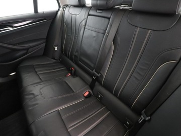 BMW Seria 5 G30-G31 Touring 530i 252KM 2018 BMW 530 4x4 automat skóra full LED navi panorama, zdjęcie 16