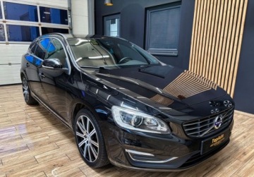 Volvo V60 I Kombi Facelifting 2.0 D4 DRIVE-E 190KM 2016 Volvo V60 D4 200KM SKORY POLESTAR gwarancja manual BEZWYPADKOWY, zdjęcie 3