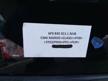 SEAT ARONA 2017 Z PŘEDNÍ SKLO (OKNO) / ČELNÍ