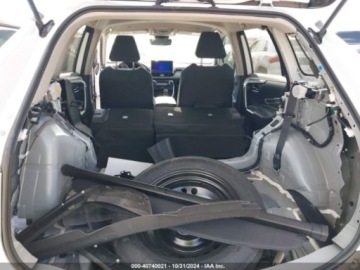 Toyota RAV4 V 2023 Toyota RAV4 Le, 2023r., 2.5L 2.5 Benzyna 203KM, zdjęcie 7