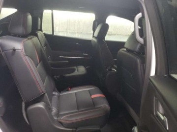 Chevrolet 2024 Chevrolet Traverse 2024, 2.5L, 4x4, RS, od ubezpieczalni 2.5 Benzyna 328KM, zdjęcie 8