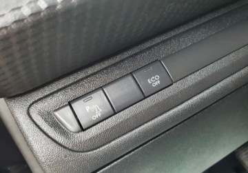 Peugeot 2008 I SUV 1.2 PureTech 110KM 2015 Peugeot 2008 Urban Cross LED Nawigacja GetHelp 1.2 Benzyna 110KM, zdjęcie 19