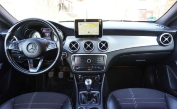 Mercedes CLA C117 Shooting Brake Facelifting 1.6 200 156KM 2018 Mercedes-Benz CLA Bezwypadkowy Serwisowany 1-Wlasciciel Navi Xenon Pdc Asy, zdjęcie 7