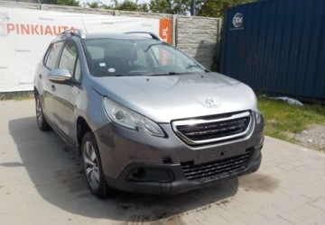 Peugeot 2008 I SUV Facelifting 1.2 PureTech 82KM 2016 Peugeot 2008 Okazja 1.2 Benzyna 82KM