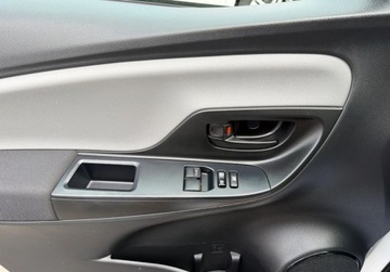 Toyota Yaris III Hatchback 5d Facelifting 2017 1.5 Dual VVT-iE 111KM 2019 Toyota Yaris salon Polska, FV-VAT 23, 1 rej 2020 r., lakier fabryczny 1.5, zdjęcie 7