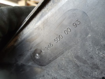 MERCEDES A TŘÍDA W176 12-15R 1.5 CDI VENTILÁTOR CHLADIČŮ A2465000093