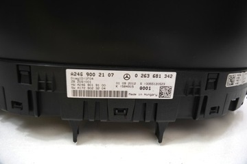 MERCEDES B TŘÍDA W246 ORIGINÁLNÍ PŘÍSTROJOVÁ DESKA BUDÍK