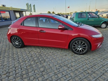 Honda Civic VIII Hatchback 3d 1.8 i-VTEC 140KM 2009 Honda Civic 1,8 benzyna+lpg 140KM, zdjęcie 17