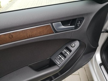 Audi A4 B8 Avant Facelifting 2.0 TDI 143KM 2013 Audi A4 2.0TDI 143KM Klimatronic Tempomat Parktron, zdjęcie 10