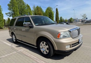 Lincoln Navigator II 2006 Lincoln Navigator Lincoln Navigator 5.4 4WD Luxury 5.4 Benzyna 300KM, zdjęcie 4