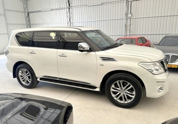 Nissan Patrol IV 2013 Nissan Patrol 4X4 PATROL 5.5 BENZ 405 KM 2013r DUBAI Warszawa 5.6 Benzyna, zdjęcie 16