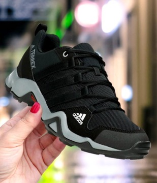 39 1/3 ТРЕККИНГОВЫЕ КРОССОВКИ ADIDAS TERREX AX2R BB1935